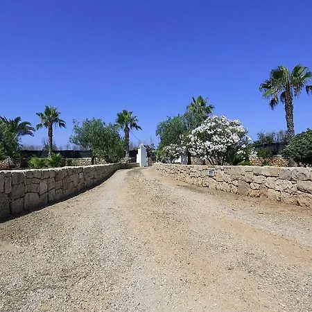 Sleeps 11 Pool Wifi Vila