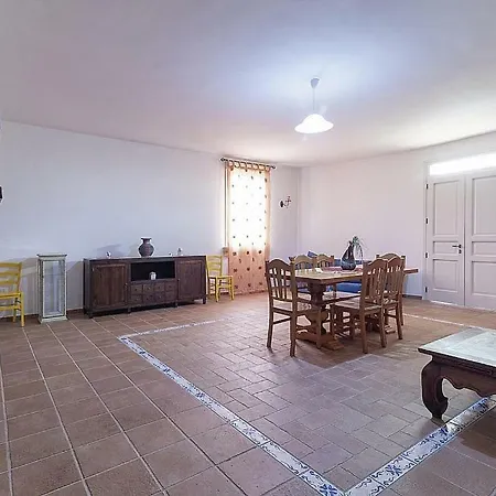 Sleeps 11 Pool Wifi Capilungo